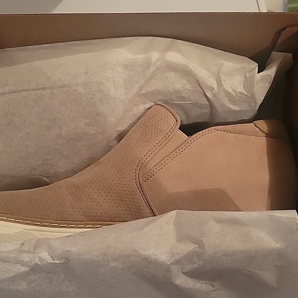 New! Wedge Slip On Sneakers - Picture 5 of 7